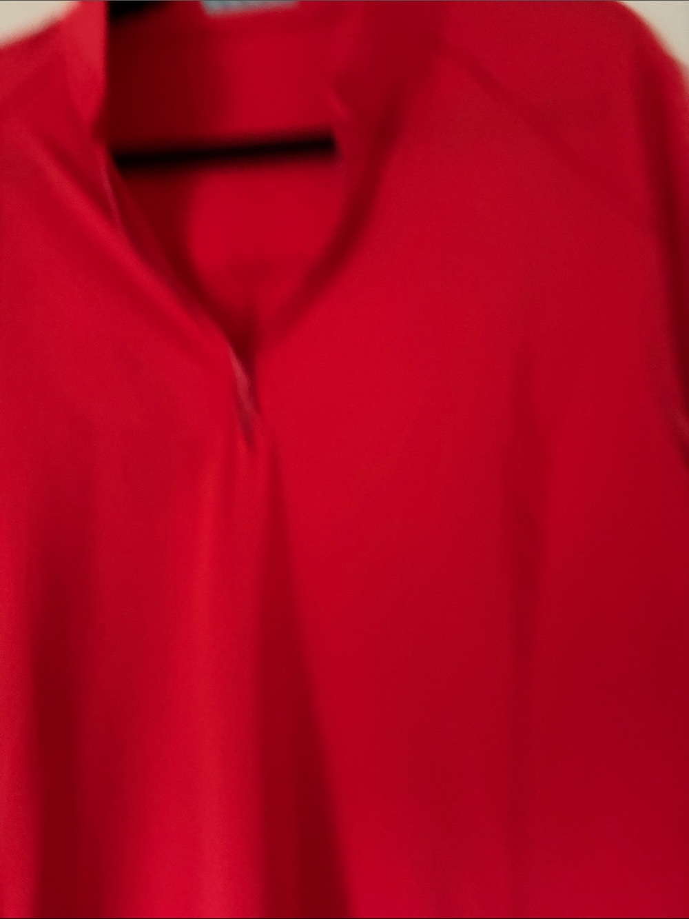 PGA Tour Women's Red Pullover V-Neck Sweatshirt